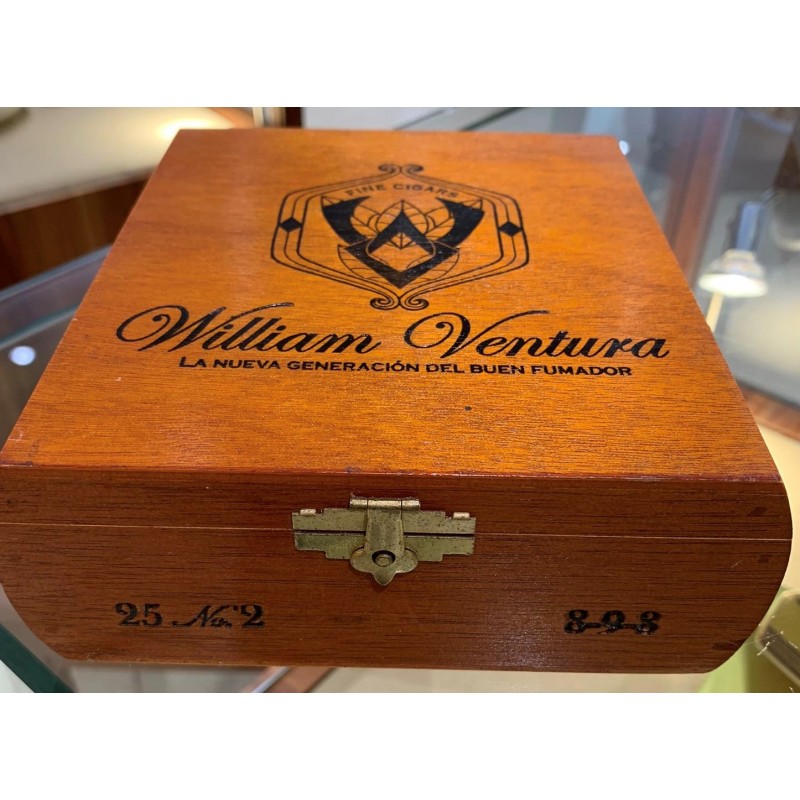 William Ventura No. 2 8-9-8 Kiste