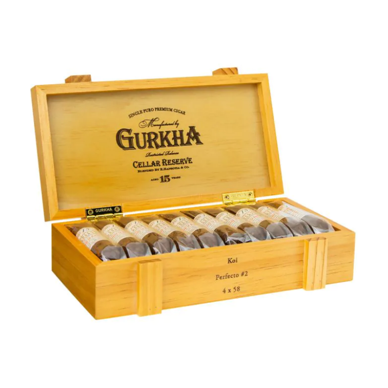 Gurkha Cellar Reserve 15 Years Koi Short Perfecto Gurkha Cellar Reserve 15 Years Koi Short Perfecto